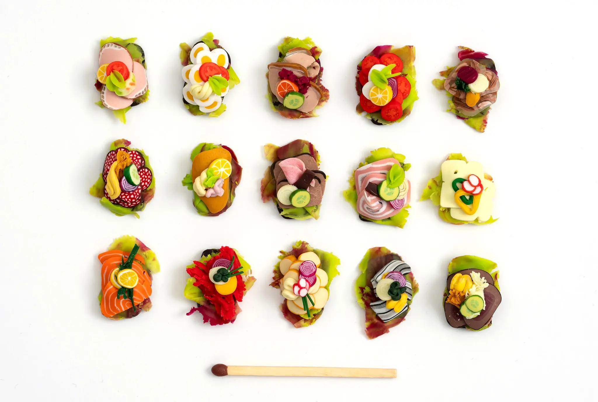 Ibens Smørrebrød sælger de fineste håndlavede smørrebrøds-øreringe og andre souvenirs.